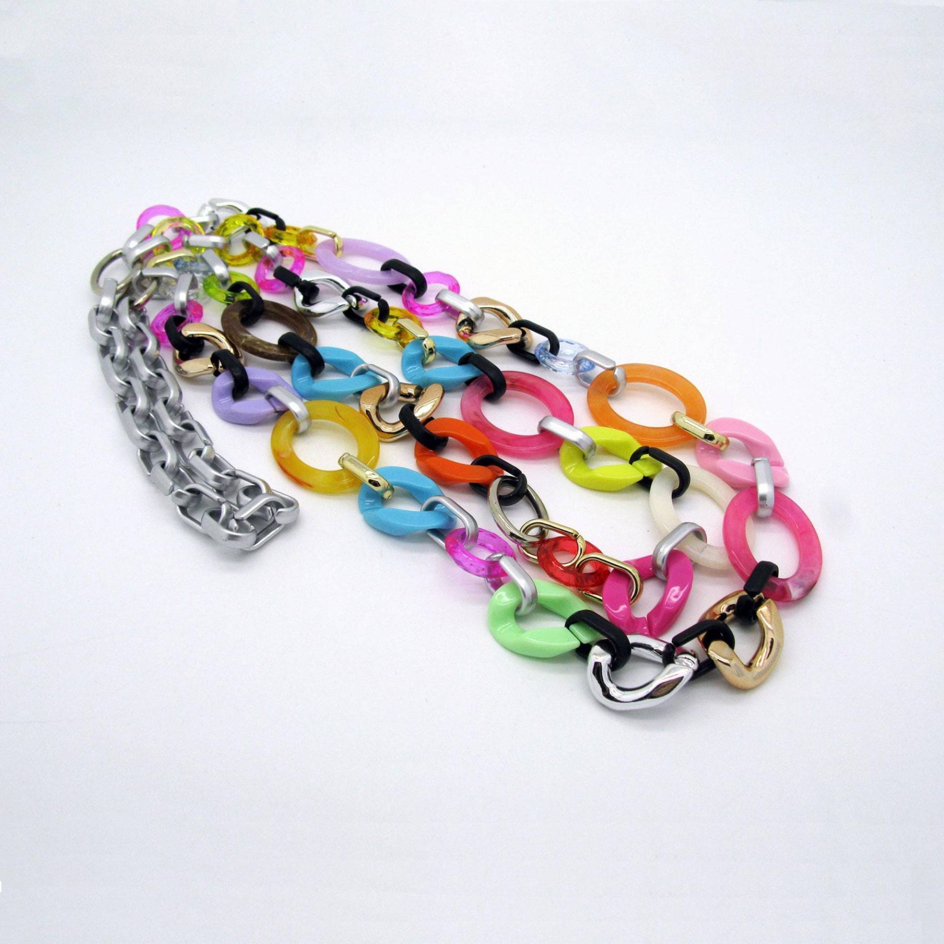 Lange Doppelte Bunte Acryl Link Gliederkette, Oversized, Super Chunky Grobstrick Kette, Dicke Statementkette, Heitere Plastikkette Lange Doppelte Bunte Acryl Link Gliederkette, Oversized, Super Chunky Grobstrick Kette, Dicke Statementkette, Heitere Plastikkette von Ultraleicht