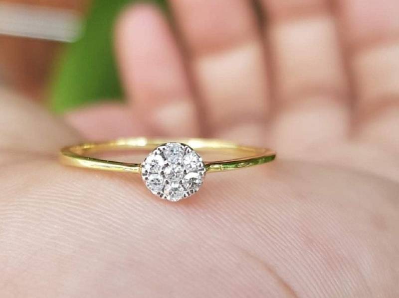 Natürliche Diamantringe Trauringe 9K Massivgold Blütenform Wunderschön Elegant Natürliche Diamantringe Trauringe 9K Massivgold Blütenform Wunderschön Elegant von UlyGemsLeather