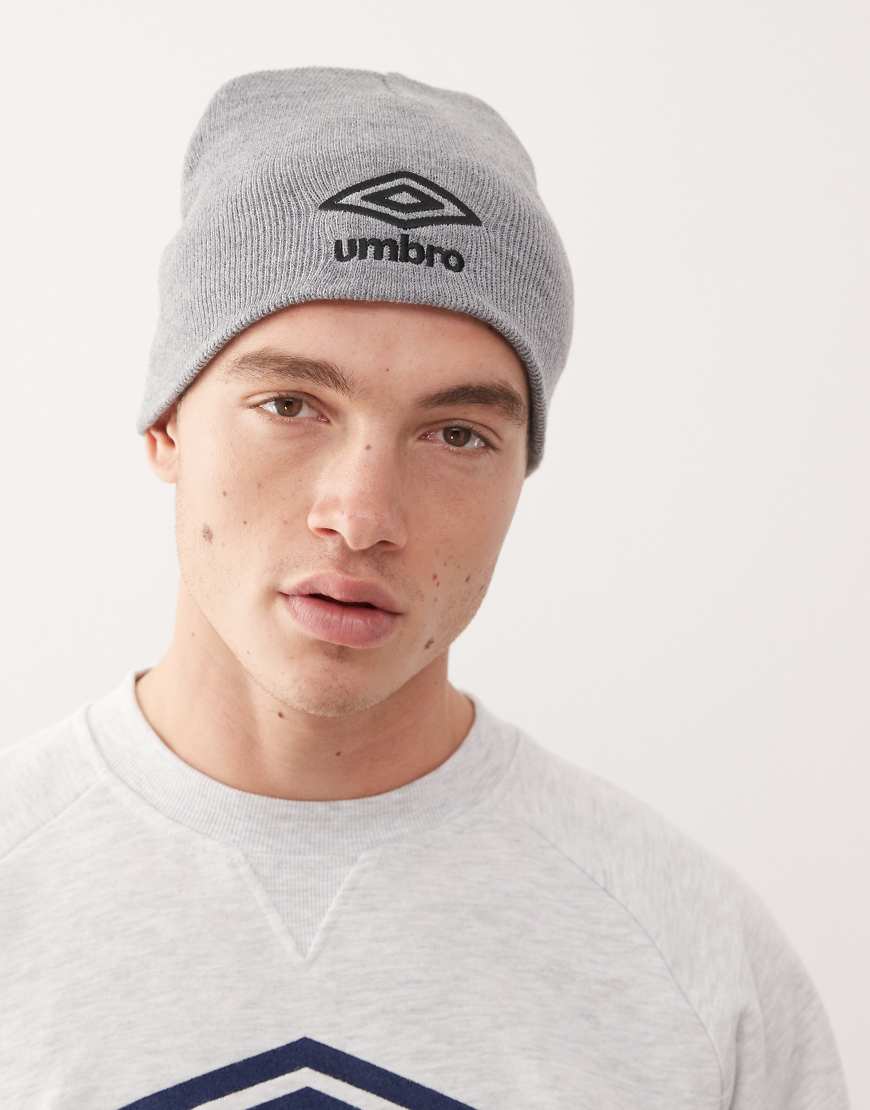 Umbro - Basic - Strickmütze in Grau von Umbro