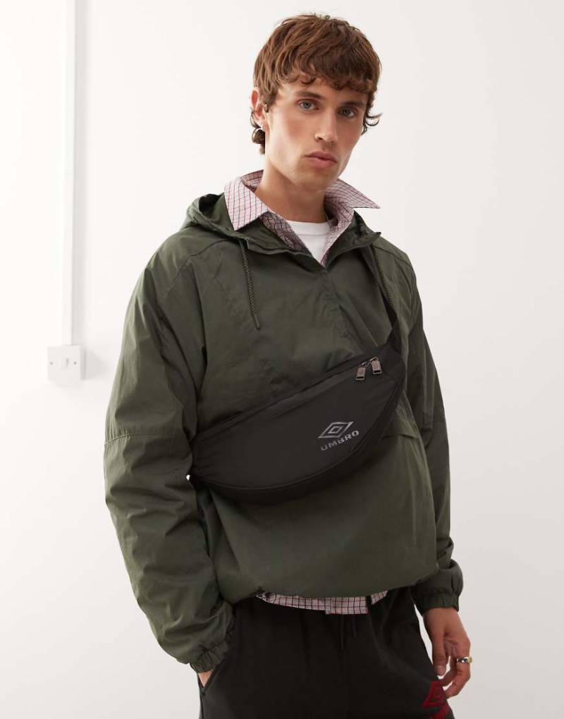 Umbro - Retro - Gürteltasche in Schwarz von Umbro