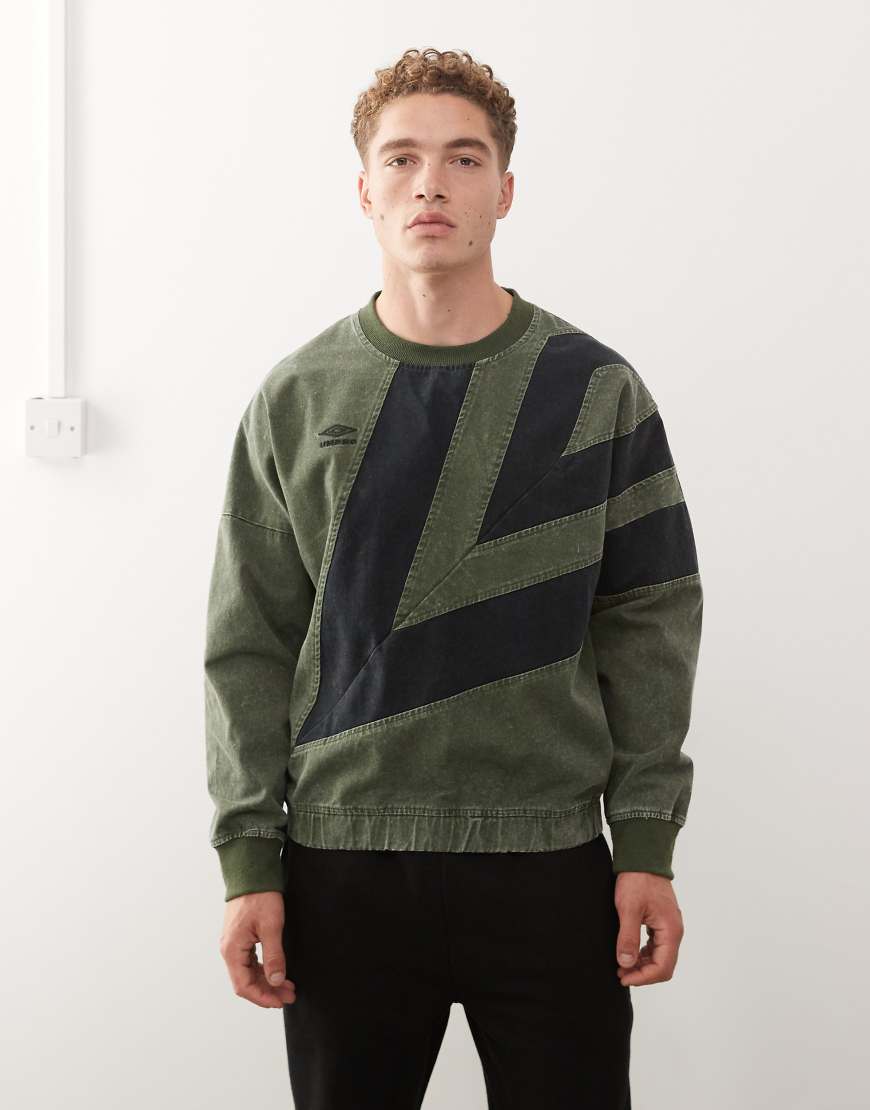 Umbro - Sport-Sweatshirt in verwaschenem Khaki mit Rauten-Detail-Grün von Umbro