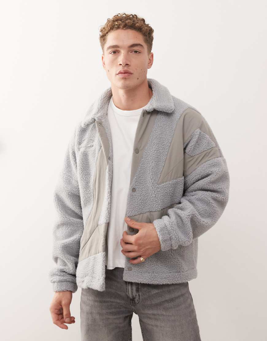 Umbro - Trainerjacke aus Fleece in Grau von Umbro