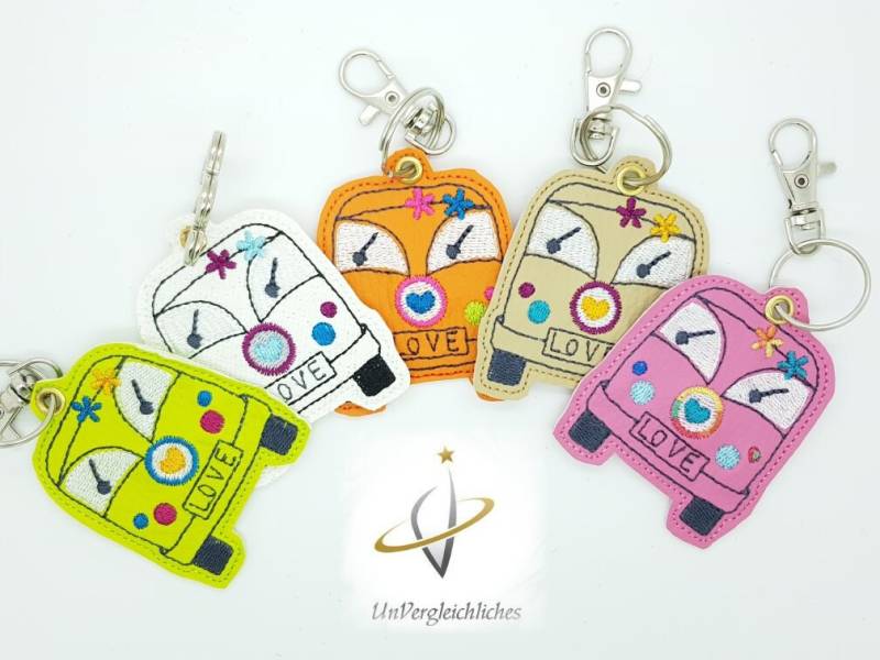 Schlüsselanhänger Beetle Bus Love-Bus Kunstleder Camper Retro Schlüsselanhänger Beetle Bus Love-Bus Kunstleder Camper Retro von UnVergleichlichesDE