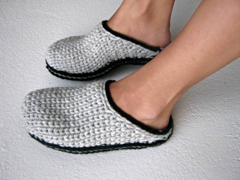 Clog Hausschuhe, Gehäkelte Strick-Clogs, Erwachsene Wolle Clogs, Slip in Toe Up Geschenkidee, Unacreations von UnaCreations
