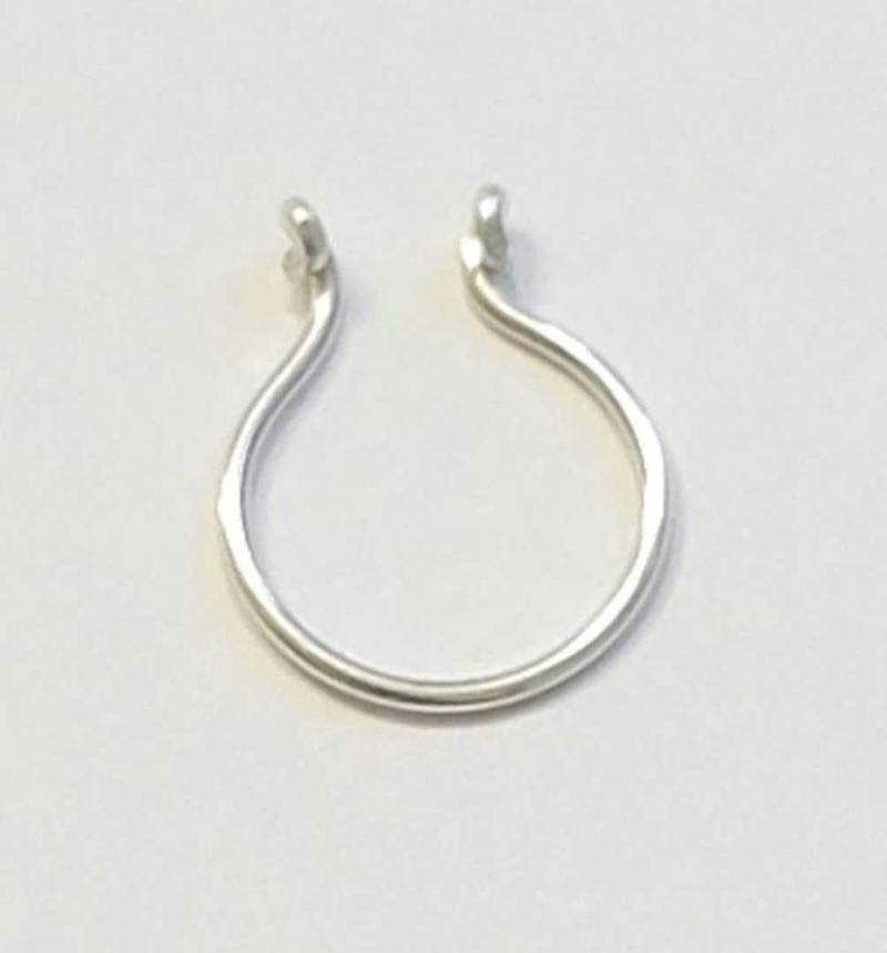 Zierlicher Sterling Silber Fake Septum Ring Kein Piercing Nasenmanschette von UnbridledEssenceLLC