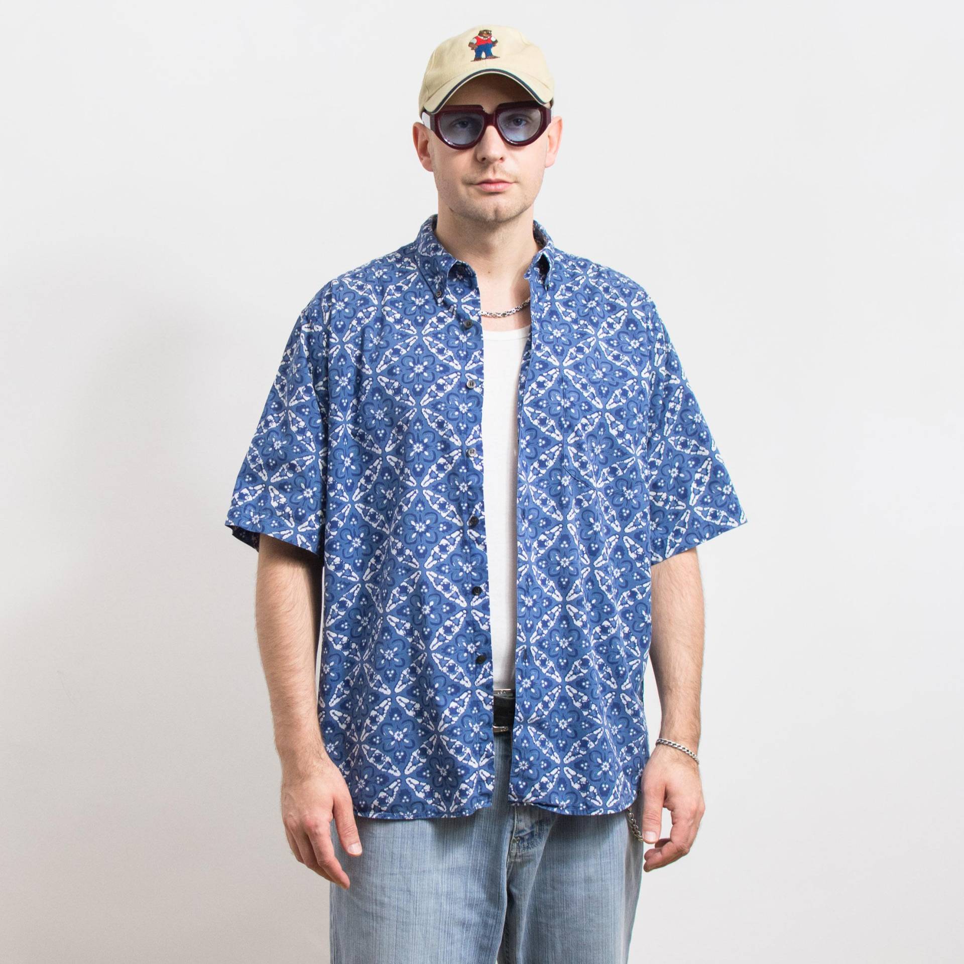 Gap Vintage Loose Fit Gemustertes Hemd | Kurzarm Übergroßes Uutton Up Herren Größe L von UncleEdVintage