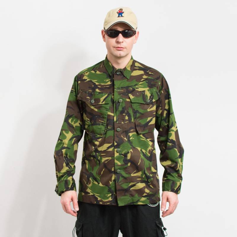 Vintage Camo Shirt Army Militär Langarm Camouflage Männer Gr. L von UncleEdVintage