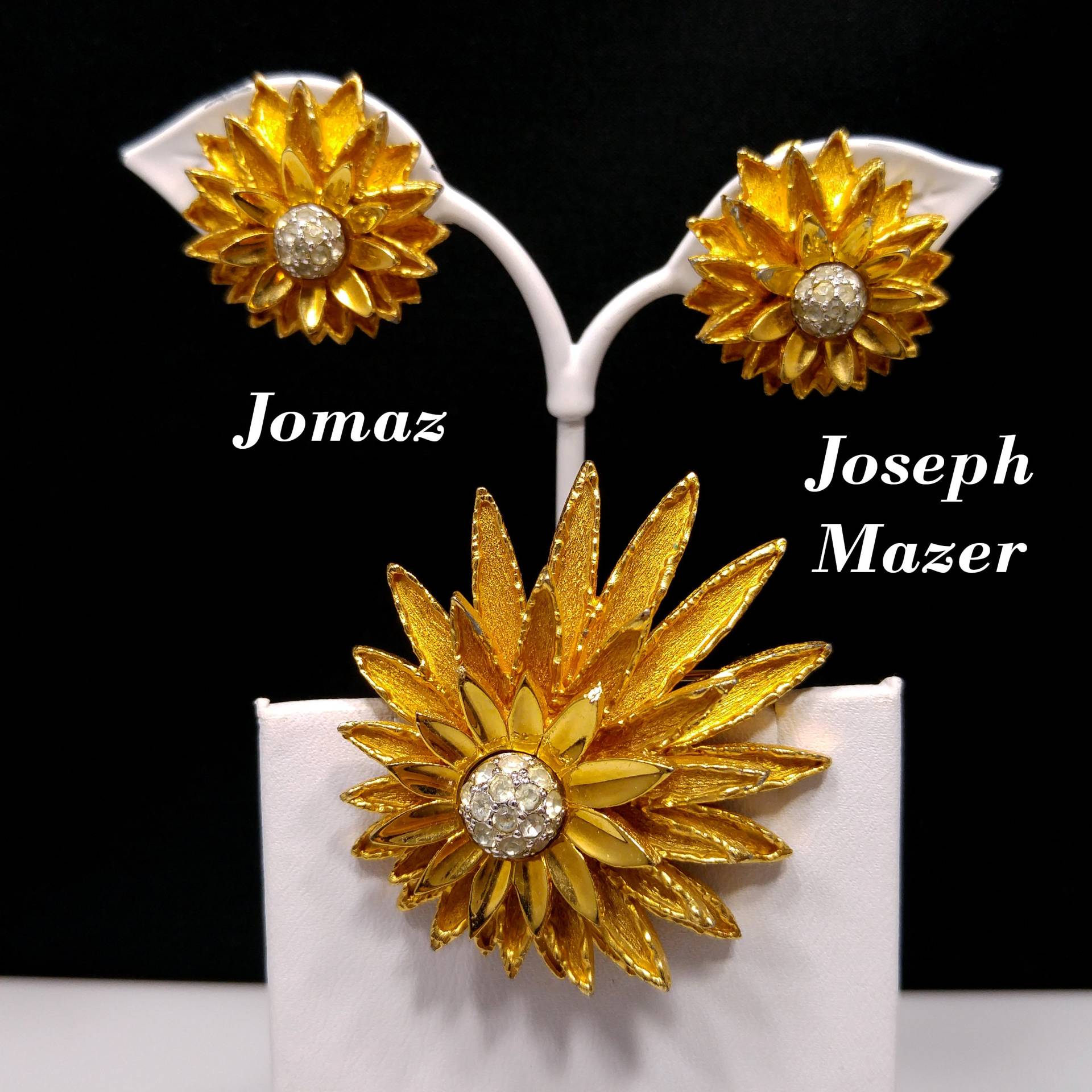 Joseph Mazer Blumen Brosche & Ohrringe, Vergoldet, 1960Er Jahre Vintage Schmuck von UncoveringVintage