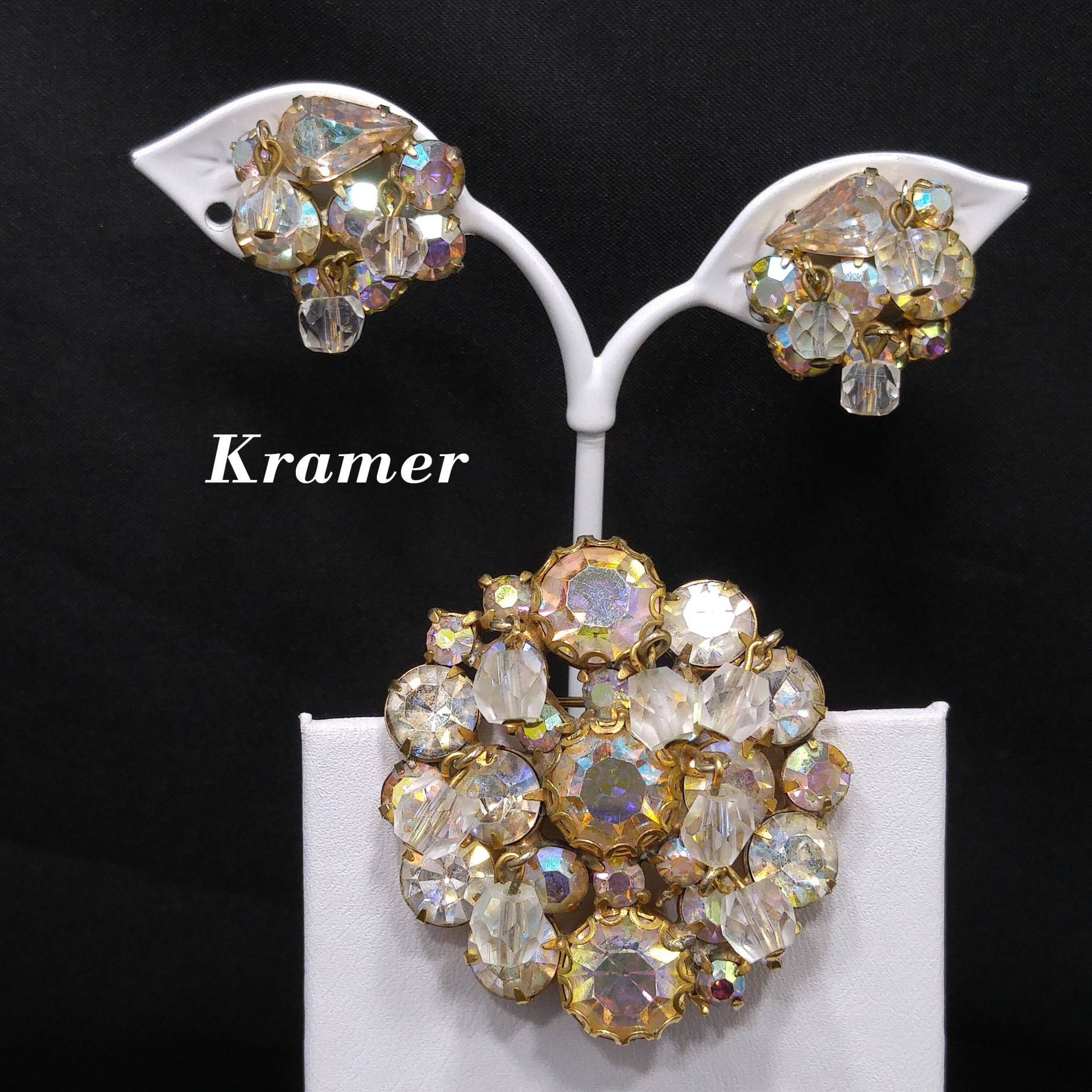 Kramer Ab Strass Brosche & Ohrringe, Kristall Perlen, Vergoldet, 1960Er Jahre Vintage Schmuck von UncoveringVintage