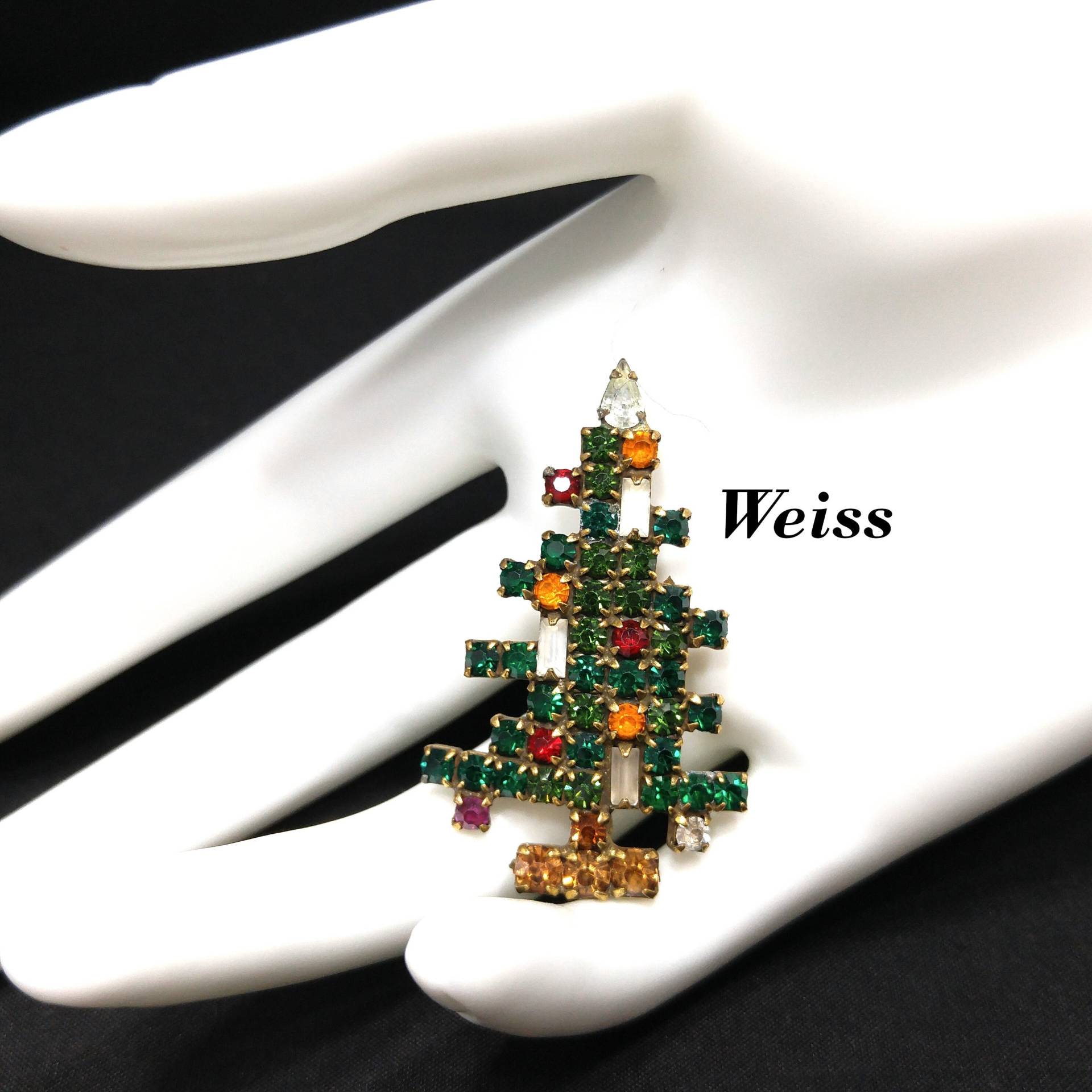 Weiße Weihnachtsbaum Brosche, Drei Baguette Kerzen, Buchstück, 1950Er Jahre Vintage Schmuck von UncoveringVintage