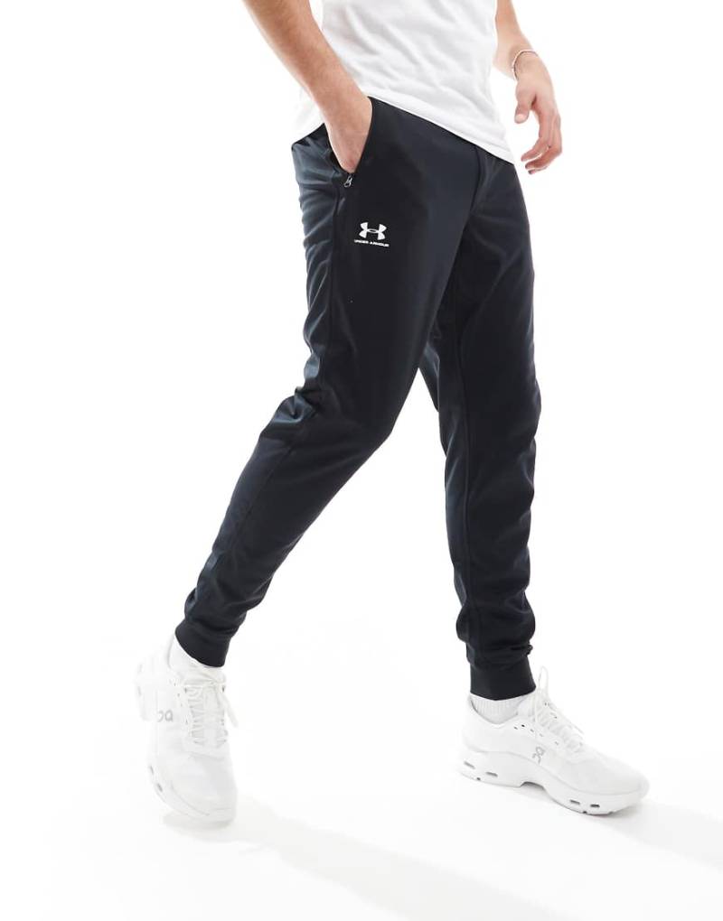 Under Armour - Jogginghose in Schwarz im Sporttrikot-Style von Under Armour