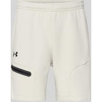 Under Armour Relaxed Fit Sweatshorts mit Logo-Print Modell 'Unstoppable' in Offwhite, Größe S Under Armour Relaxed Fit Sweatshorts mit Logo-Print Modell 'Unstoppable' in Offwhite, Größe S von Under Armour