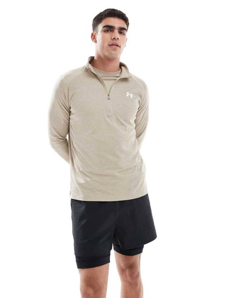 Under Armour - Tech - Strukturiertes Oberteil in City-Khaki mit kurzem Reißverschluss-Neutral von Under Armour