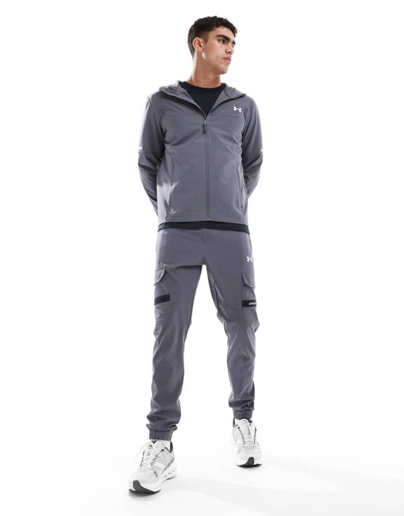 Under Armour - Tech Utility - Gewebte Jogginghose in Castlerock-Grau von Under Armour