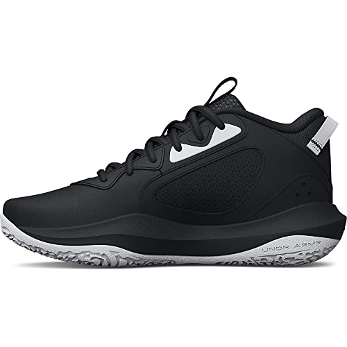 Under Armour Unisex UA Lockdown 6, komfortable, strapazierfähige Basketballschuhe, leichte und atmungsaktive Sportschuhe von Under Armour