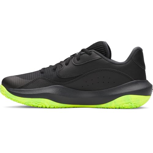 Under Armour Unisex Lockdown 7 Low, leichter Basketball Schuh, robuste Sportschuhe für Outdoor- und Hallensport, atmungsaktive Turnschuhe,Black / Black / Metallic Black,45 von Under Armour