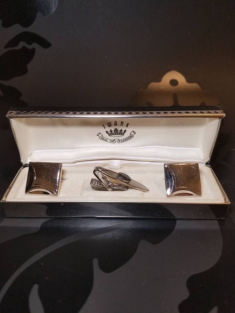 Vintage Swank Manschette Nere Und Krawatte Clip Set in Box, Manschettenknöpfe, Swank, Geschenk Für Ihn von UnderTheSameSky1