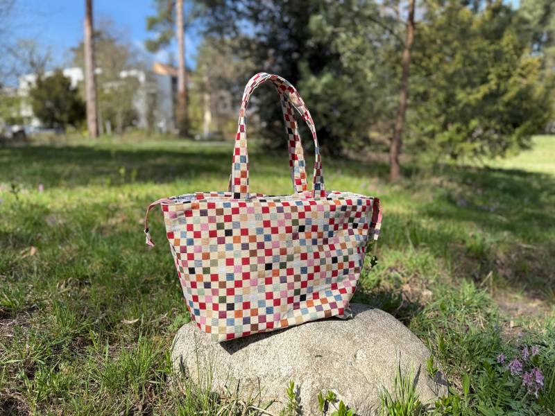 Totebag Tragetasche Strandtasche Shopper Xxl Mit Innenfächern von UnderTheStairsBerlin