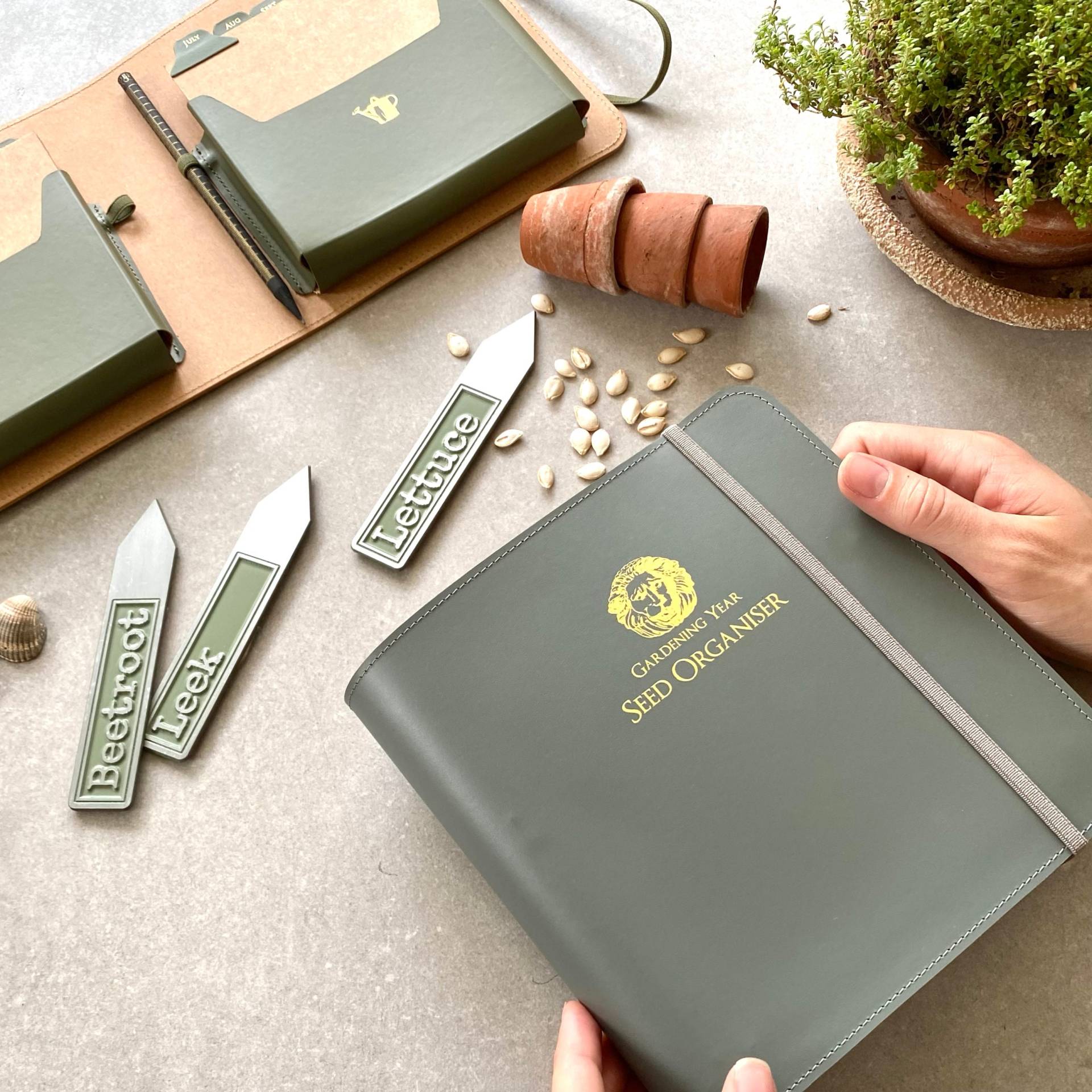 Das Ultimative Geschenk Eines Gärtners - Samenorganizer Das Ultimative Geschenk Eines Gärtners - Samenorganizer von UndercoverUK