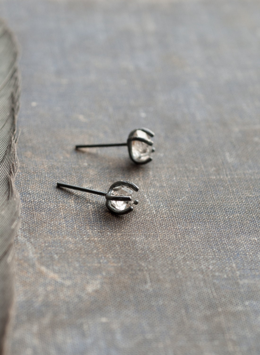 Herkimer Diamant Ohrstecker Quarz Ohrringe Rohkristall Von Undergrowth Studio Herkimer Diamant Ohrstecker Quarz Ohrringe Rohkristall Von Undergrowth Studio von UndergrowthStudio