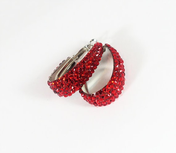 Ballroom Swarovski Ohrringe Hoop von Underthecoversco