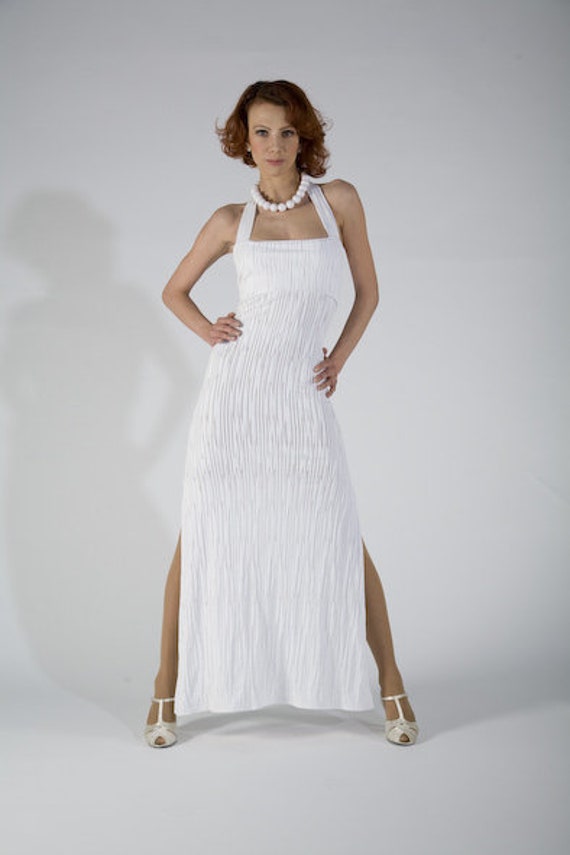 Feminines Neckholderkleid Feminines Neckholderkleid von UndineDesign