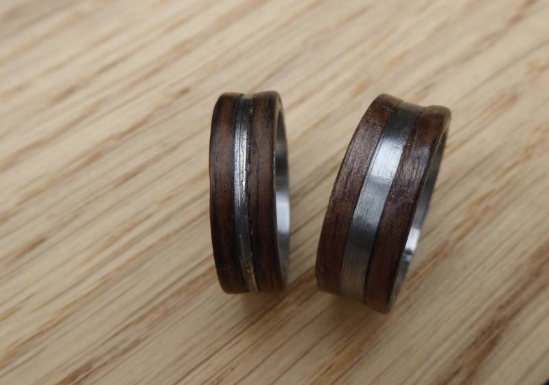 Einzigartige Partnerringe "stahlzeichen" von UndiscoveredArts