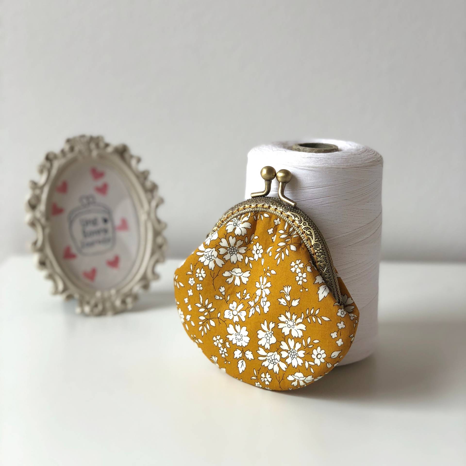 Liberty Of London Capel Senfgelb Handgenähte Vintage Metallrahmen Münzbörse/Geschenk Für Sie von UneBonneJournee