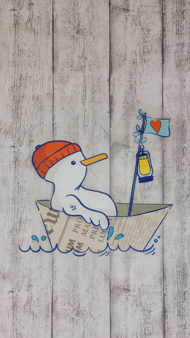 Bügelbild Möwe Im Papierboot Bügelbild Möwe Im Papierboot von UnePetiteCoccinelle