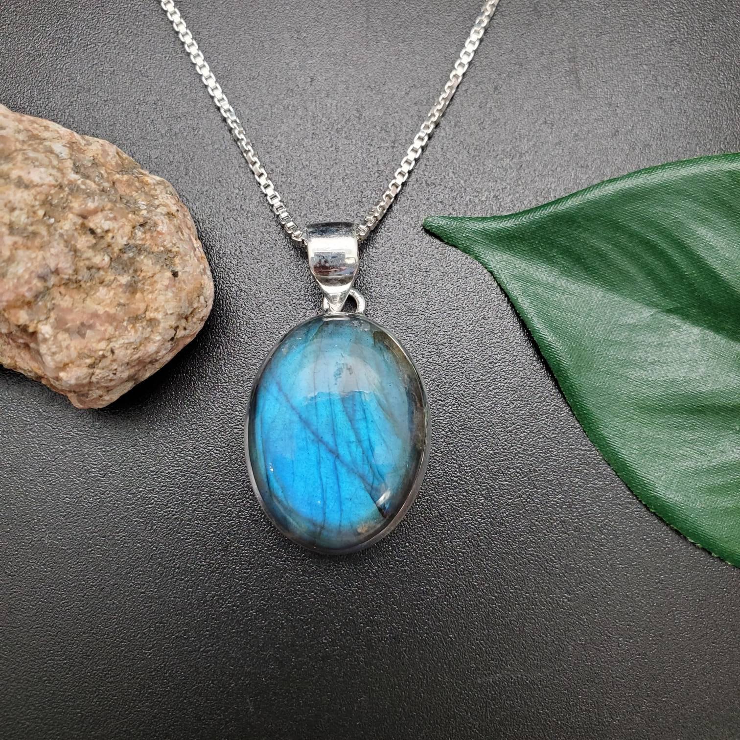 Ankerkette #a145 | Groß Frei Geformter Labradorit Anhänger Mit Silberkette Halskette Sterling Silber Heilstein von UnforgetSilver