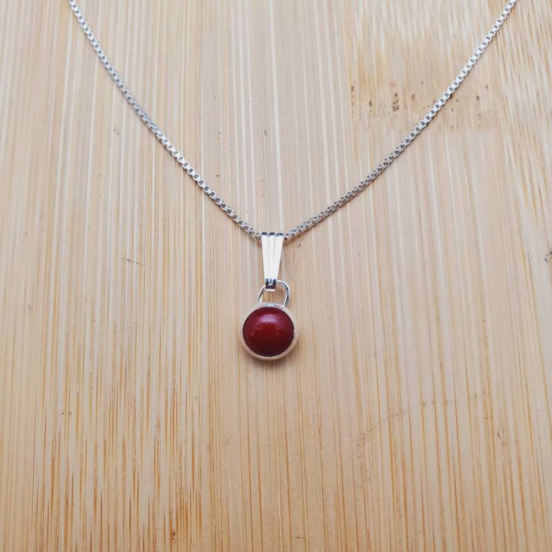 Sterling Silber 6 Mm Rote Koralle Halsketten-Anhänger Mit Silber-Box-Kette Halskette | Einfache Rotem Stein Winziger Made in Usa von UnforgetSilver