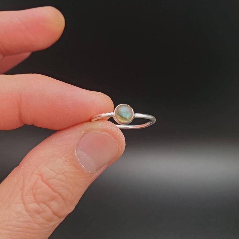 Zierlicher Ring | Labradorit Sterling Silber Edelstein Damen Boho Kleiner R-10369 von UnforgetSilver