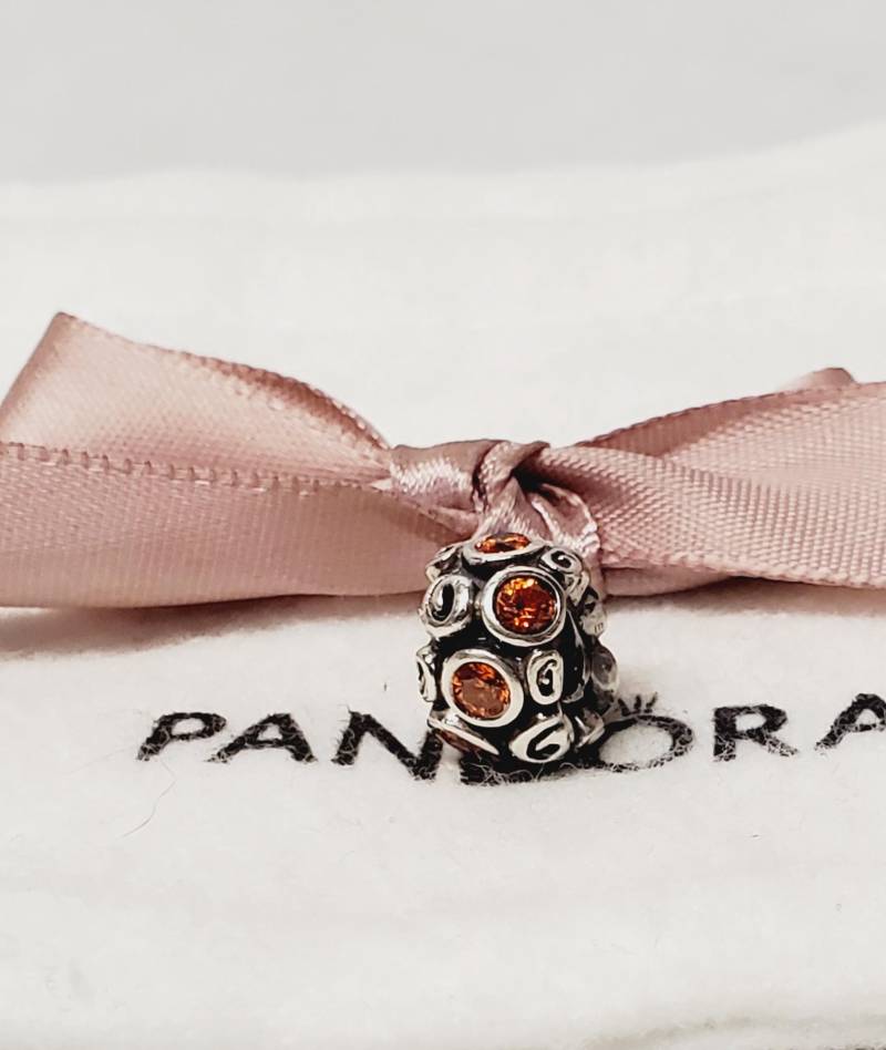 "Pandora Sterling Silber "Primrose Path" Charm Orange #790330Ocz Im Ruhestand." "Pandora Sterling Silber "Primrose Path" Charm Orange #790330Ocz Im Ruhestand." von Unforgetablecharms