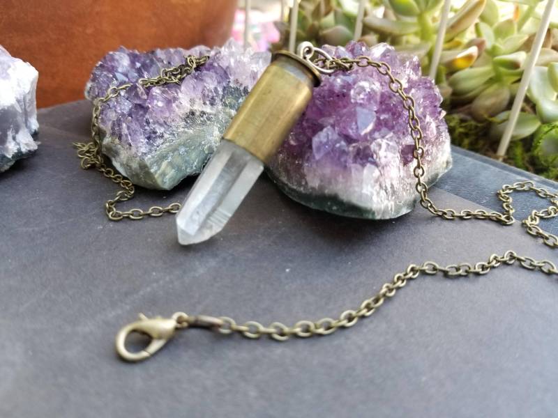 Kristall-Kugel-Halskette - Quarz-Halskette 45-Kaliber-Kristall-Halskette Kristall-Kugel-Halskette - Quarz-Halskette 45-Kaliber-Kristall-Halskette von UniColey