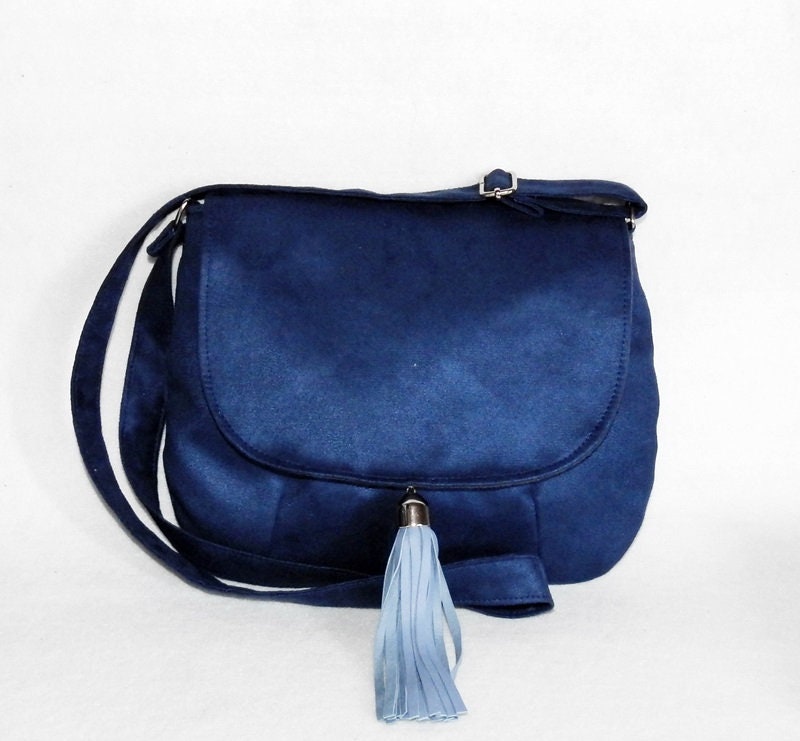 Kobaltblaue Boho-Wildleder-Umhängetasche Mit Quaste Kobaltblaue Boho-Wildleder-Umhängetasche Mit Quaste von UniQueBagsButik