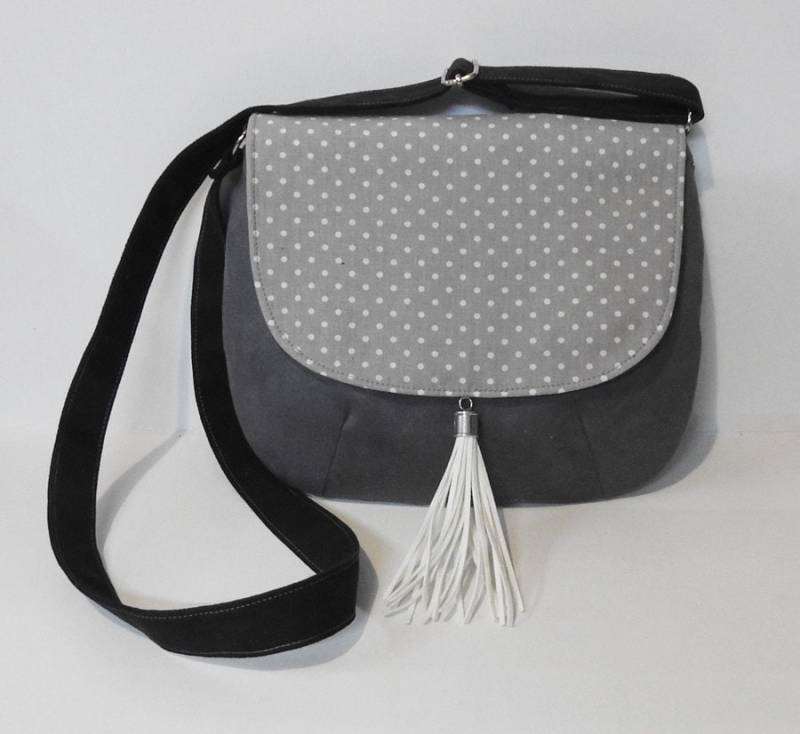 Postbote Große Wildleder Boho Mit Quaste von UniQueBagsButik