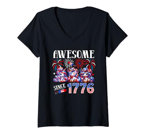 Damen Awesome Since 1776 4th Of July US Flag Three Cute Unicorns T-Shirt mit V-Ausschnitt Damen Awesome Since 1776 4th Of July US Flag Three Cute Unicorns T-Shirt mit V-Ausschnitt von Unicorn 4th Of July Costume