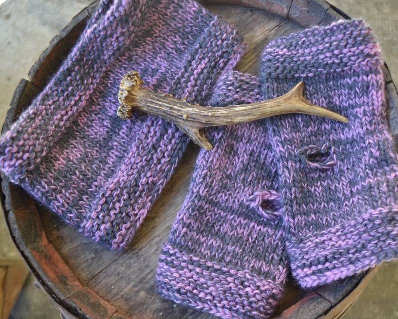 Braune Strickmütze, Schlichte Marmorierte Farbige Mütze Und Handwärmer, Handwärmer Aus Wolle von UnicornVibration