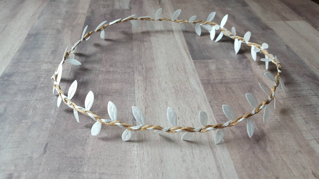 Filigrane Weiße Blätterkrone, Mutterschafts Fotos, Braut Senioren Bilder, Brautjungfer Krone, Blattkrone, Hochzeit, Brautjungfer, Headshots von UnicornsandLovebugs