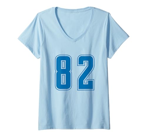 Damen Blau Nummer 82 Mannschaft Sport Nummerierte Uniform T-Shirt mit V-Ausschnitt von Uniform Blue Number Sports DESIGN ON THE FRONT