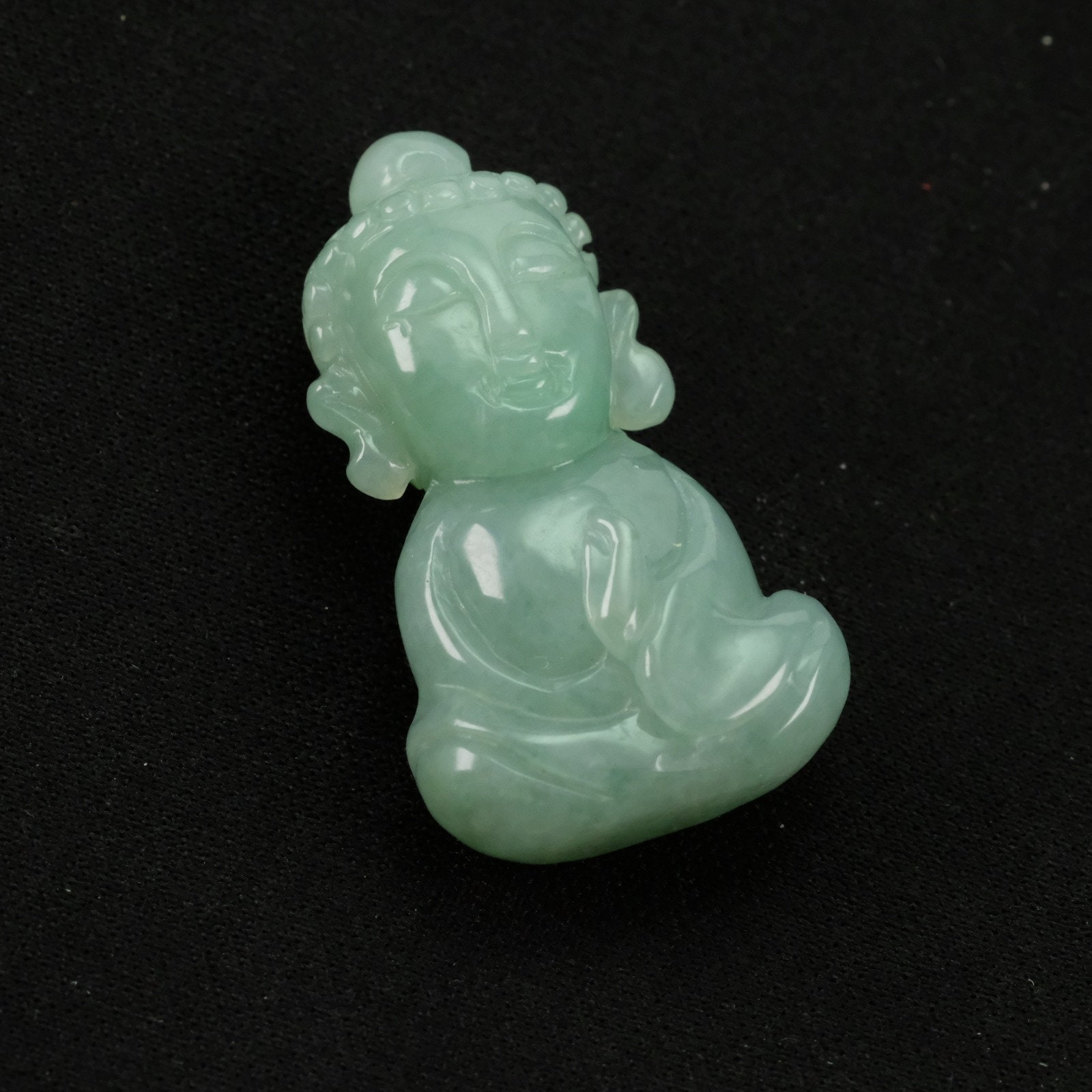 Baby Buddha Statue Myanmar Natürliche Jadeit Jade Anhänger Baby Buddha Statue Myanmar Natürliche Jadeit Jade Anhänger von UnijadeStore