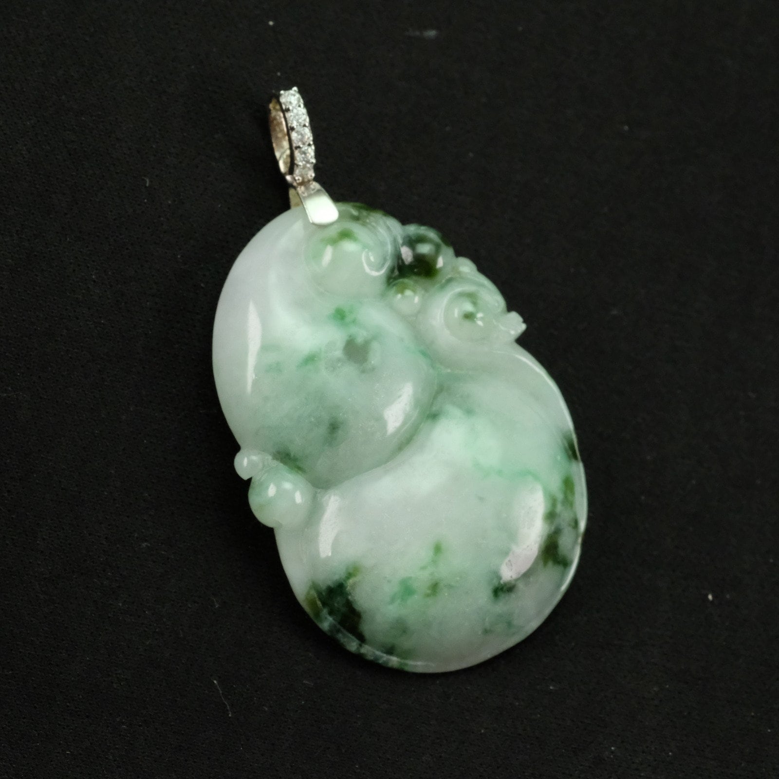 Glossy Imperial Green Spot Kürbis Burma Jadeit Jade Anhänger von UnijadeStore