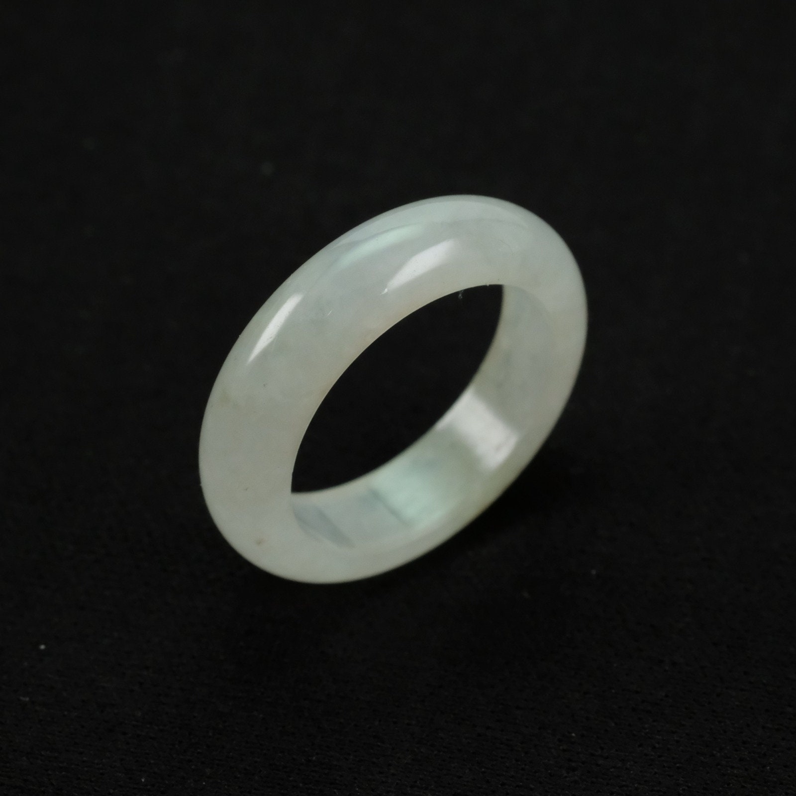 Icy White Jadeit Ring Größe 8 Burma Natürliche Jade von UnijadeStore