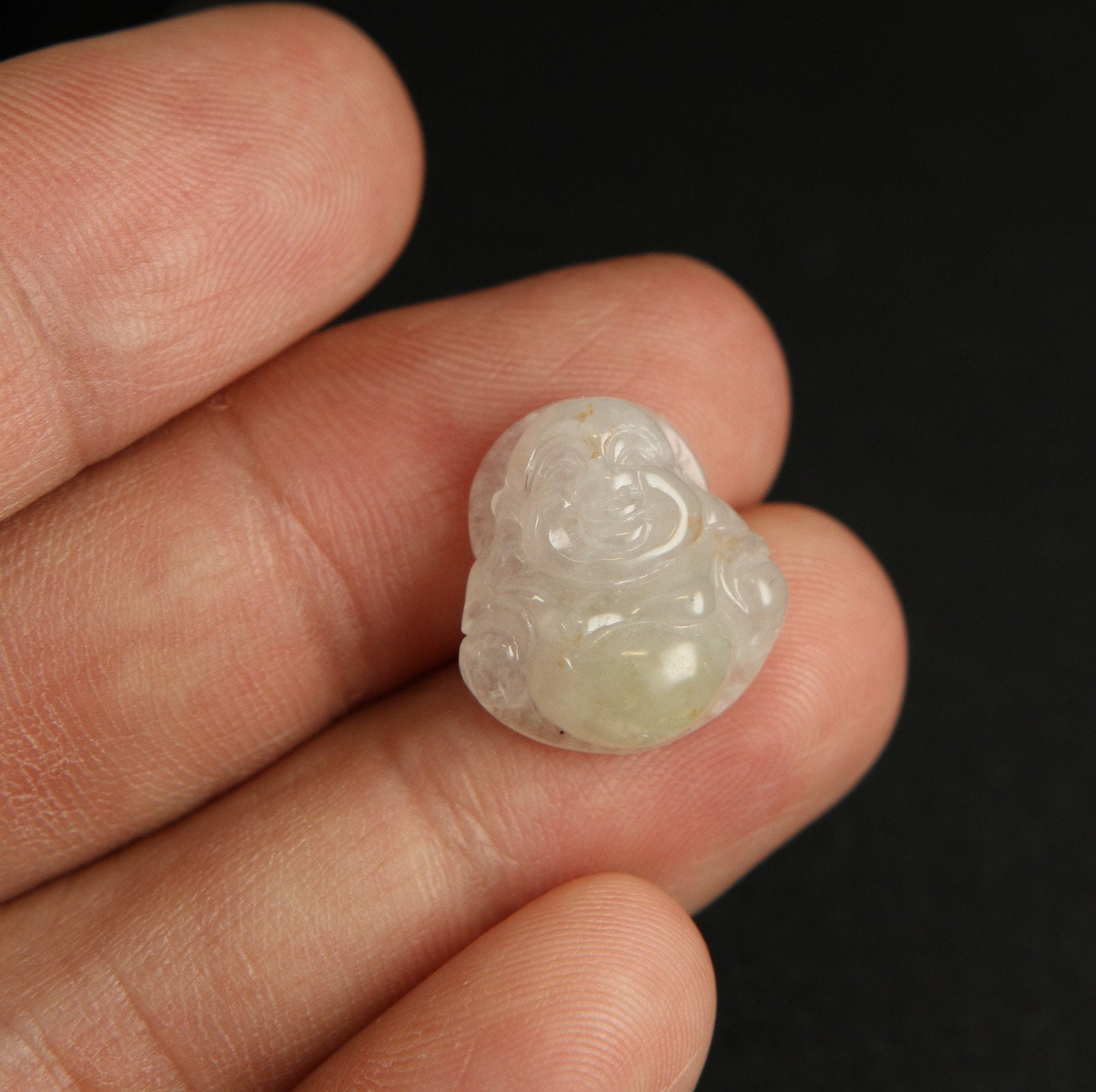 Miniatur Happy Laugh Buddha Top Icy White Burma Natural Jadeit Jade Anhänger von UnijadeStore