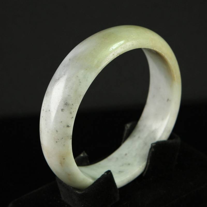 Zertifizierte Variante Graugelb 57mm Burma Runder Jadeit Jade Armreif von UnijadeStore