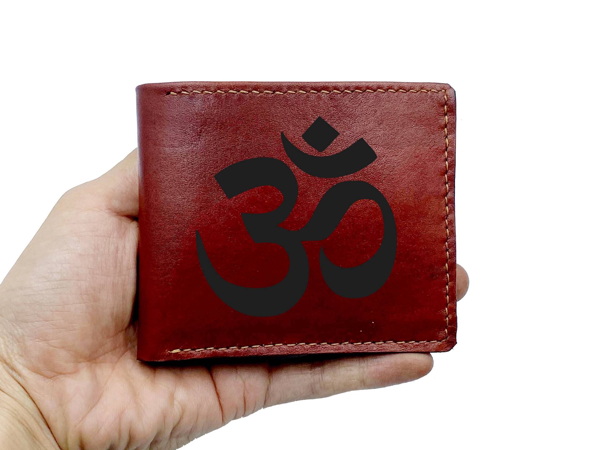Personalisierte Buddhismus Leder Herren Geldbörse, Altes Zeichen Geschenk Für Männer, Om Symbole Gravierte Brieftasche, Papa, Ehemann, Bruder von Unik4art