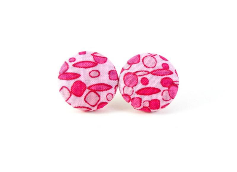 Handgemachte Rosa Stoff Knopf Ohrstecker Handgemachte Rosa Stoff Knopf Ohrstecker von UnikWalk