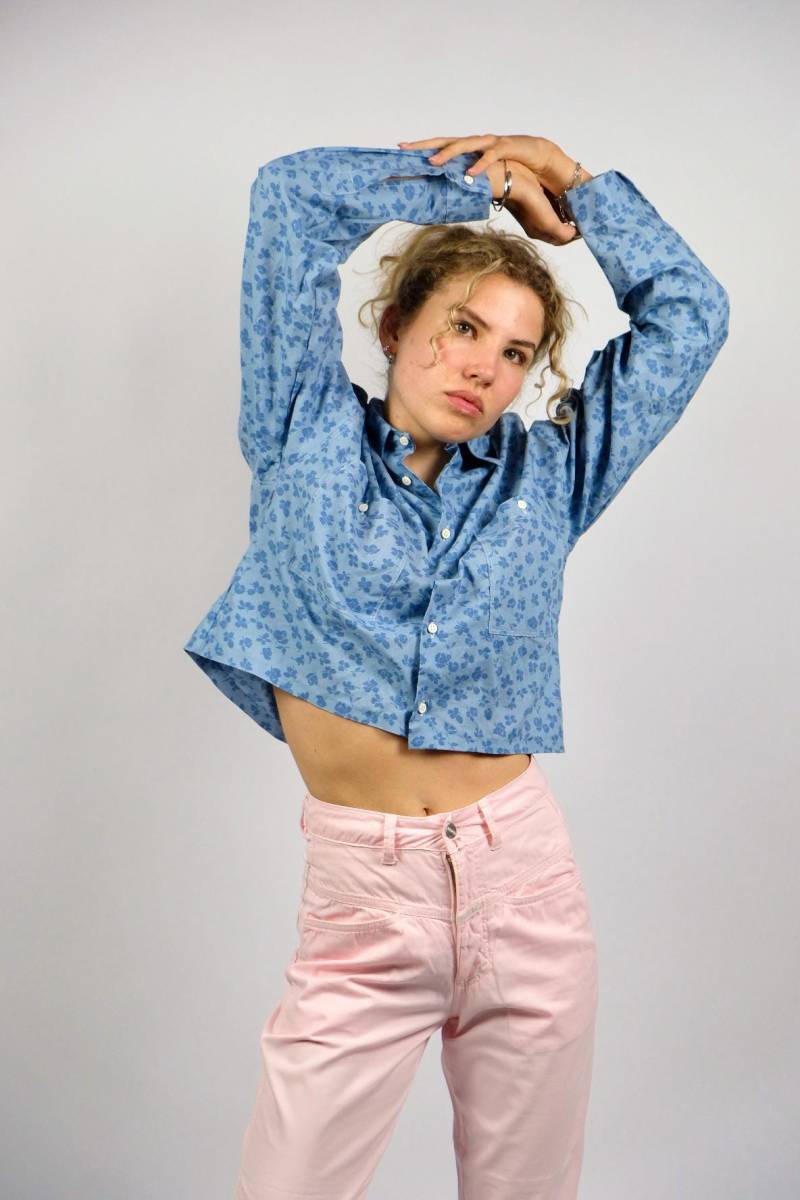 Vintage 70S/80S Upcycling Crop Blümchen Baumwollhemd - L/xl von UnikatVintageDE
