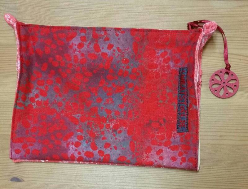 Designtäschchen Mit Innentasche Designtäschchen Mit Innentasche von Unikatstoff