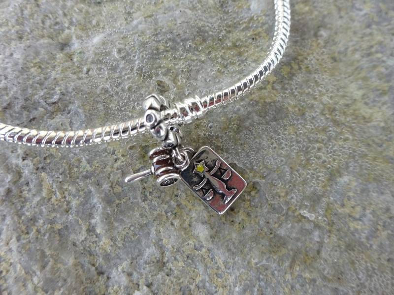 Armband - Anhänger "Law"/Anwalt Charme Armbänder Geschenkidee Für Den Absolventen Hochschulabsolventen, Graduierung von UniqueArtByFelicia